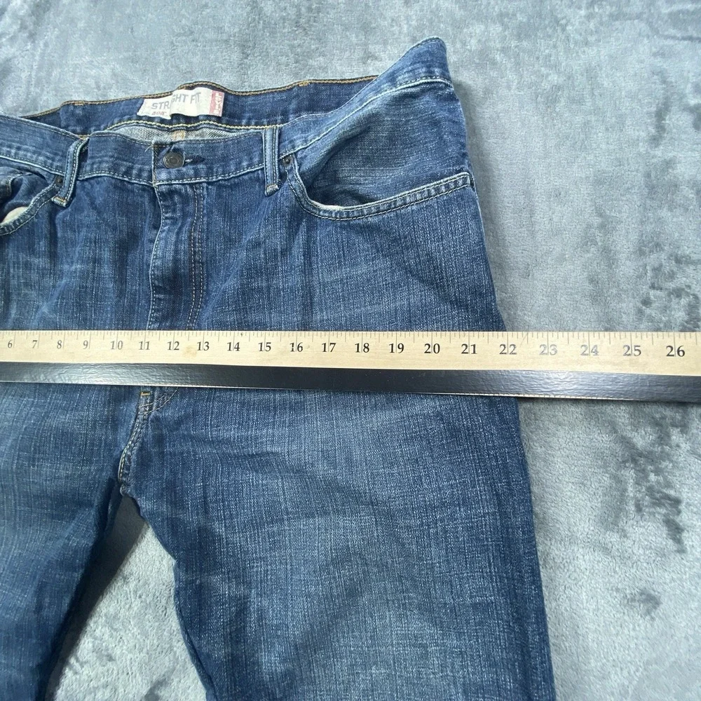 Levis excellent pre